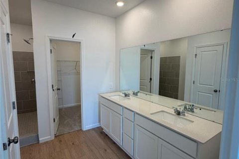 Casa en alquiler en Kissimmee, Florida, 3 dormitorios, 169.55 m2 № 2102879 - foto 8