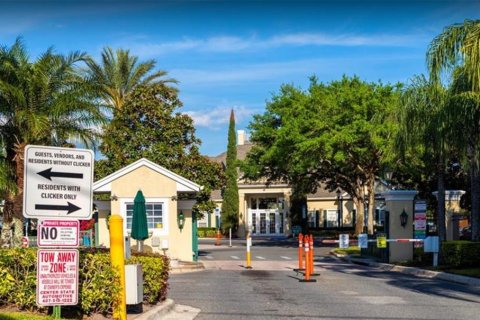Condominio en venta en Kissimmee, Florida, 3 dormitorios, 120.4 m2 № 1780796 - foto 2