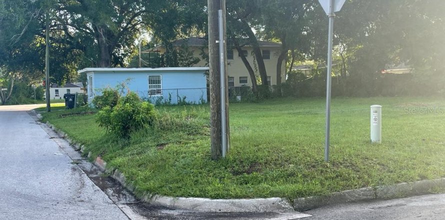 Land in Orlando, Florida № 1883964