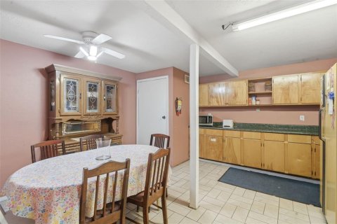 Propiedad comercial en venta en DeLand, Florida, 318.65 m2 № 2157230 - foto 17