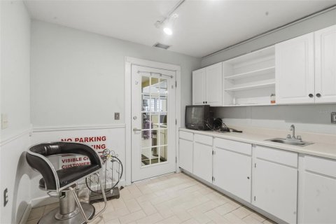 Propiedad comercial en venta en DeLand, Florida, 318.65 m2 № 2157230 - foto 20
