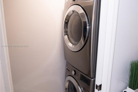 Condo in Boca Raton, Florida, 3 bedrooms  № 2057437 - photo 8