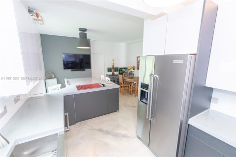 Condo in Boca Raton, Florida, 3 bedrooms  № 2057437 - photo 9