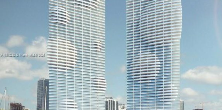 Condo in Miami, Florida, 2 bedrooms № 1756780