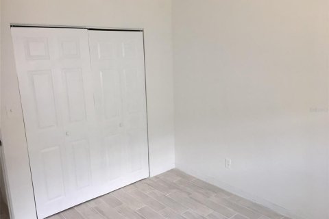 Apartamento en alquiler en Saint Petersburg, Florida, 3 dormitorios, 99.41 m2 № 1879887 - foto 7