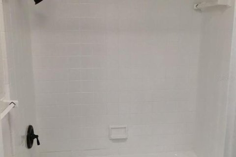 Apartamento en alquiler en Saint Petersburg, Florida, 3 dormitorios, 99.41 m2 № 1879887 - foto 14