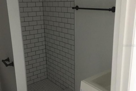 Apartamento en alquiler en Saint Petersburg, Florida, 3 dormitorios, 99.41 m2 № 1879887 - foto 11