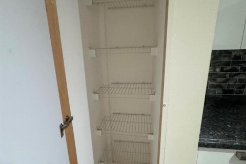 Touwnhouse à louer à Miami, Floride: 2 chambres, 120.77 m2 № 2146531 - photo 10