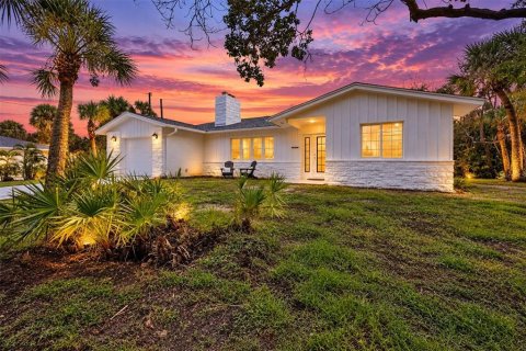 Casa en Englewood, Florida 2 dormitorios, 183.85 m2 № 2386689