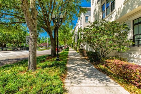 Townhouse in Orlando, Florida 3 bedrooms, 183.2 sq.m. № 2198360 - photo 3