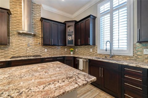 Townhouse in Orlando, Florida 3 bedrooms, 183.2 sq.m. № 2198360 - photo 10