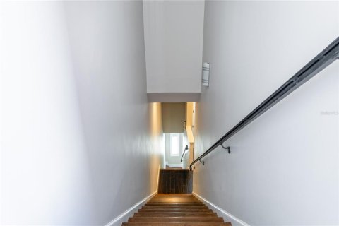 Townhouse in Orlando, Florida 3 bedrooms, 183.2 sq.m. № 2198360 - photo 30