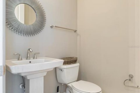 Townhouse in Orlando, Florida 3 bedrooms, 183.2 sq.m. № 2198360 - photo 20