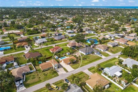 Casa en alquiler en Venice, Florida, 2 dormitorios, 92.9 m2 № 1906679 - foto 1