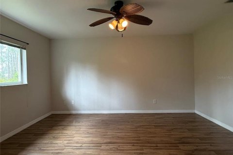 Casa en alquiler en North Port, Florida, 3 dormitorios, 129.32 m2 № 1901269 - foto 10