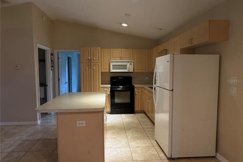 Casa en alquiler en North Port, Florida, 3 dormitorios, 129.32 m2 № 1901269 - foto 7