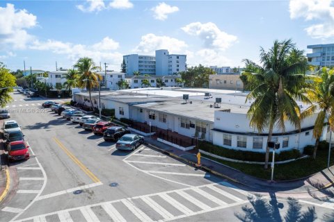 Appartement à louer à Miami Beach, Floride: 51.1 m2 № 1930284 - photo 12