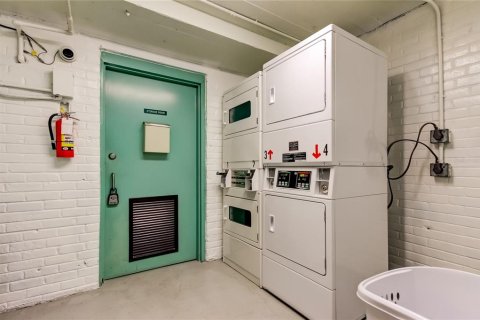 Copropriété à vendre à Saint Petersburg, Floride: 1 chambre, 59.92 m2 № 1919821 - photo 13