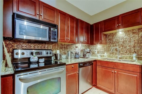 Copropriété à vendre à Saint Petersburg, Floride: 1 chambre, 59.92 m2 № 1919821 - photo 9