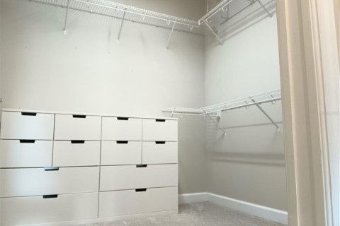 Townhouse in Lake Mary, Florida 3 bedrooms, 184.78 sq.m. № 2234217 - photo 12