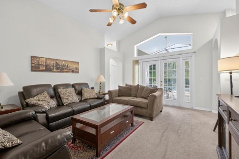 Villa ou maison à vendre à Kissimmee, Floride: 4 chambres, 166.39 m2 № 2349566 - photo 8