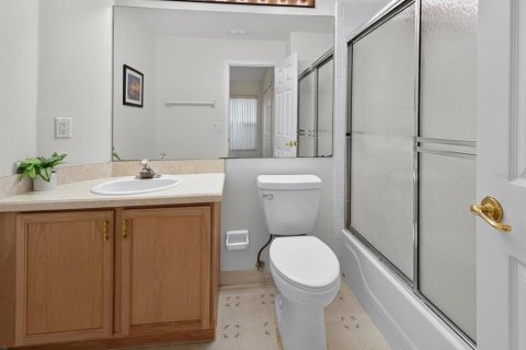 Villa ou maison à vendre à Kissimmee, Floride: 4 chambres, 166.39 m2 № 2349566 - photo 19