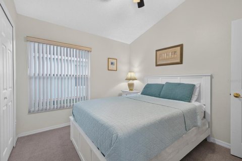Villa ou maison à vendre à Kissimmee, Floride: 4 chambres, 166.39 m2 № 2349566 - photo 18