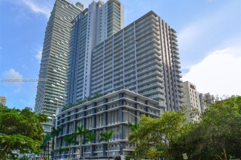 Condo in Miami, Florida, 2 bedrooms  № 2076748 - photo 23