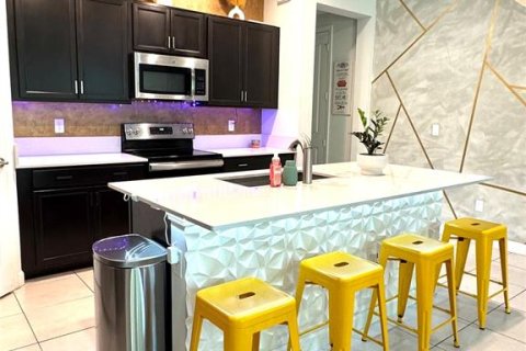 Adosado en venta en Riviera Beach, Florida, 3 dormitorios, 160.16 m2 № 1828516 - foto 7