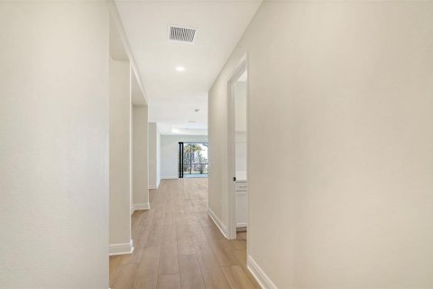 Villa ou maison à vendre à Sarasota, Floride: 3 chambres, 172.8 m2 № 2434551 - photo 8