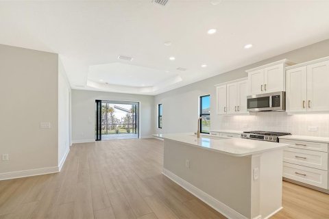 Villa ou maison à vendre à Sarasota, Floride: 3 chambres, 172.8 m2 № 2434551 - photo 3