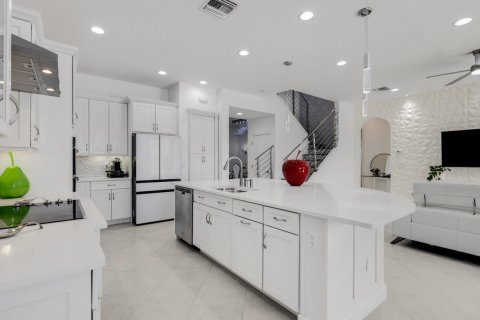 Купить виллу или дом в Паркленд, Флорида 1 комната, 299.24м2, № 2430258 - фото 17