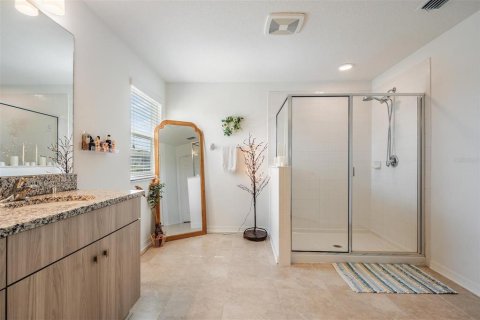 House in Wesley Chapel, Florida 4 bedrooms, 242.1 sq.m. № 1793510 - photo 9