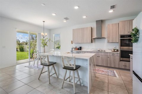 House in Wesley Chapel, Florida 4 bedrooms, 242.1 sq.m. № 1793510 - photo 30