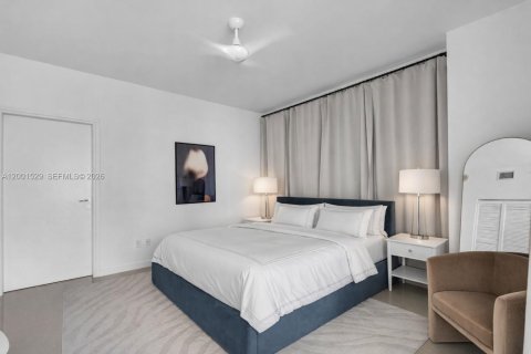 Купить кондоминиум в Майами, Флорида 2 спальни, 104.61м2, № 2090774 - фото 11