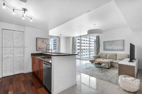 Купить кондоминиум в Майами, Флорида 2 спальни, 104.61м2, № 2090774 - фото 4