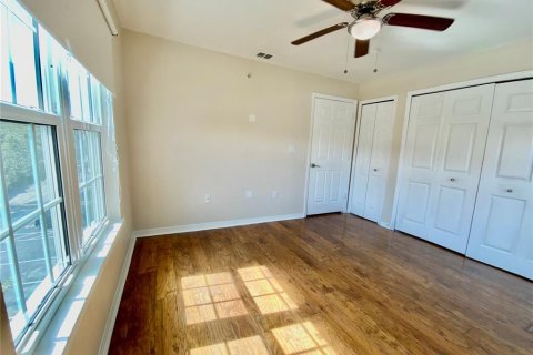 Condo in Orlando, Florida, 2 bedrooms № 2211160 - photo 23
