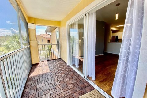 Condo in Orlando, Florida, 2 bedrooms № 2211160 - photo 5