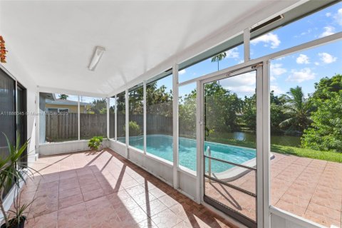 Casa en venta en Sunrise, Florida, 3 dormitorios, 142.7 m2 № 1939060 - foto 24