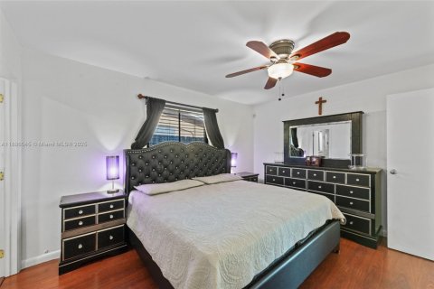 Casa en venta en Sunrise, Florida, 3 dormitorios, 142.7 m2 № 1939060 - foto 17