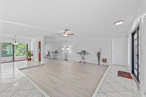 Casa en venta en Sunrise, Florida, 3 dormitorios, 142.7 m2 № 1939060 - foto 7