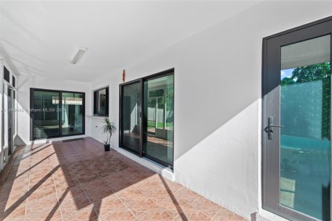 Casa en venta en Sunrise, Florida, 3 dormitorios, 142.7 m2 № 1939060 - foto 23