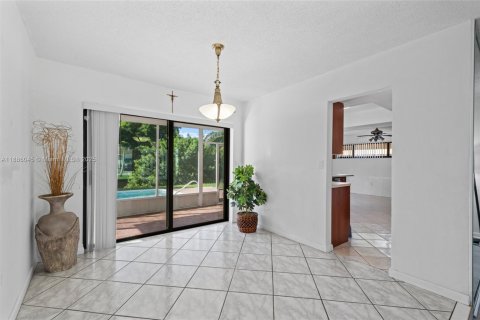 Casa en venta en Sunrise, Florida, 3 dormitorios, 142.7 m2 № 1939060 - foto 10