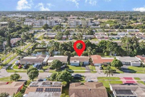 Casa en venta en Sunrise, Florida, 3 dormitorios, 142.7 m2 № 1939060 - foto 29