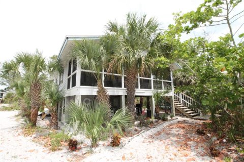 Villa ou maison à Placida, Floride 2 chambres, 72.84 m2 № 2298901