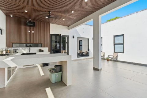 Casa en venta en Clewiston, Florida, 4 dormitorios, 260.13 m2 № 2025911 - foto 14