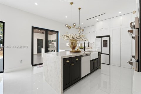 Casa en venta en Clewiston, Florida, 4 dormitorios, 260.13 m2 № 2025911 - foto 12