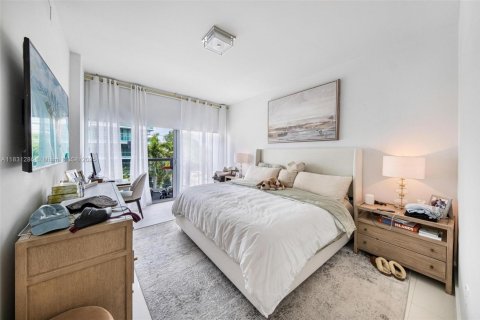 Condo in Bay Harbor Islands, Florida, 2 bedrooms  № 1811837 - photo 4