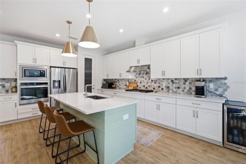 Купить виллу или дом в Аполло-Бич, Флорида 3 комнаты, 187.48м2, № 2145104 - фото 11