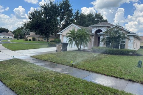 Casa en alquiler en Clermont, Florida, 3 dormitorios, 175.21 m2 № 1853164 - foto 2